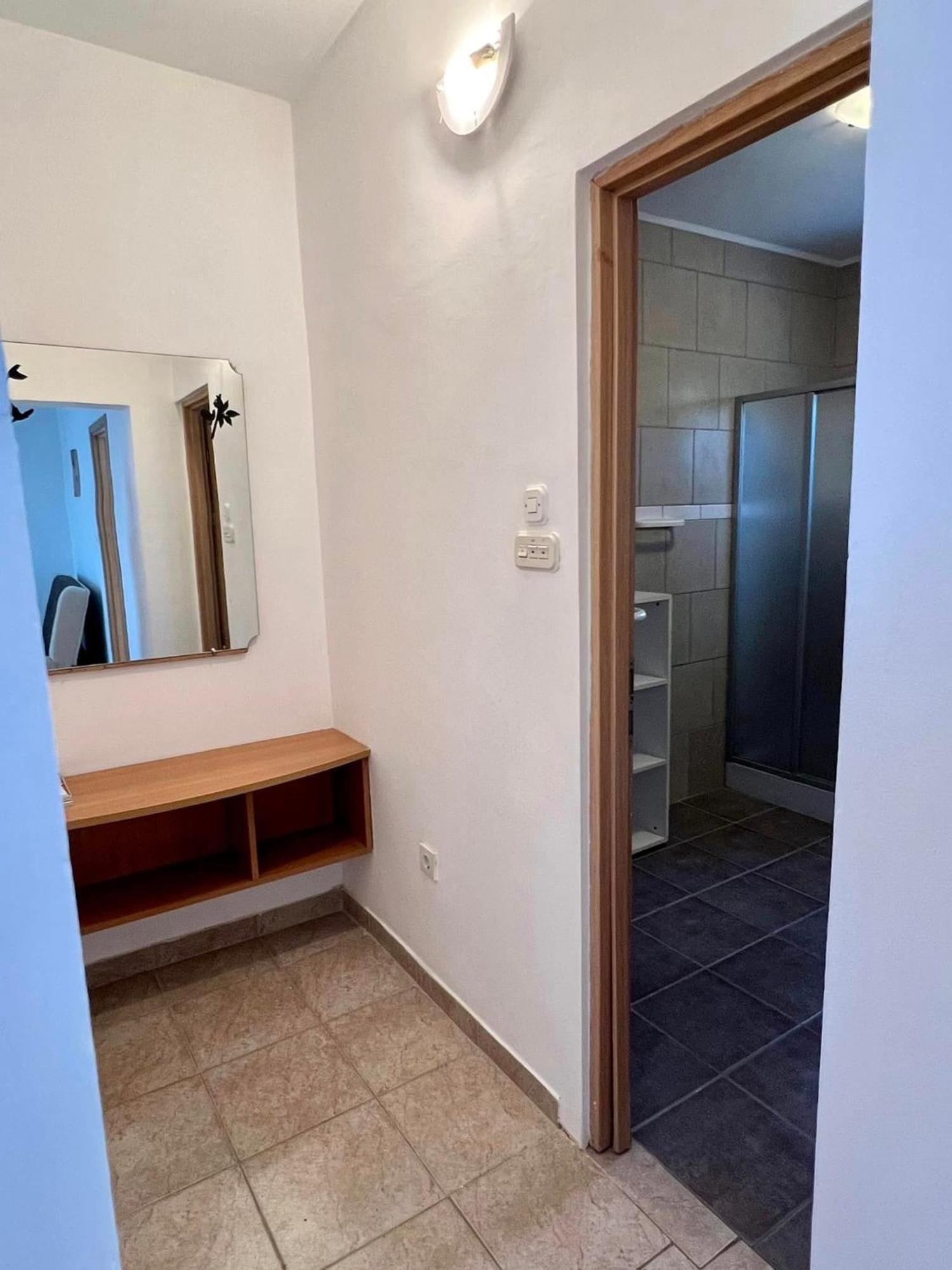 Apartments Monika 比比涅 外观 照片